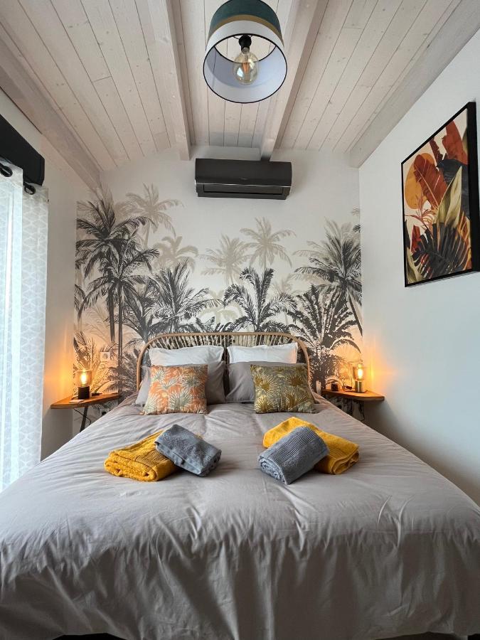 Chambre Au Calme Avec Spa Privatif Gratuit Sud Aveyron Les Palmiers Des Causses Saint-Rome-de-Tarn Buitenkant foto